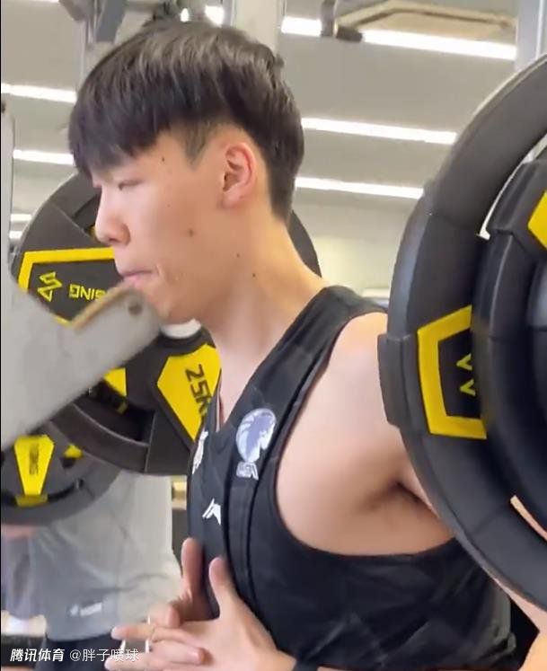 亚洲青青青网伊人精品