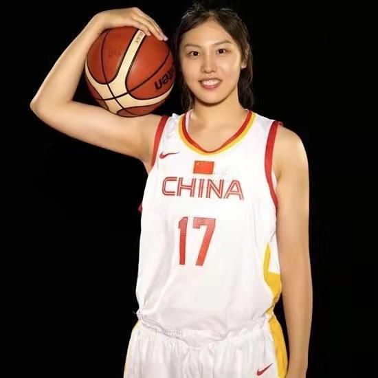 丰满少妇的诱惑