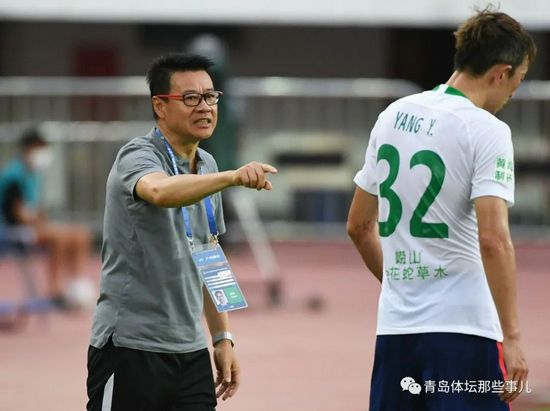 今夜在女生宿舍与你相遇