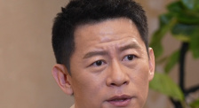 被舌尖融化的她